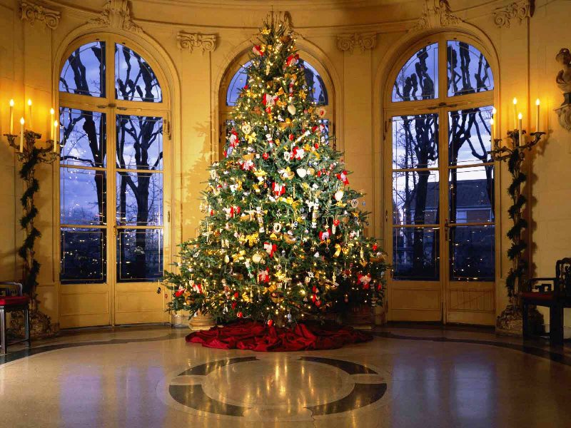 vintage-decorated-christmas-trees