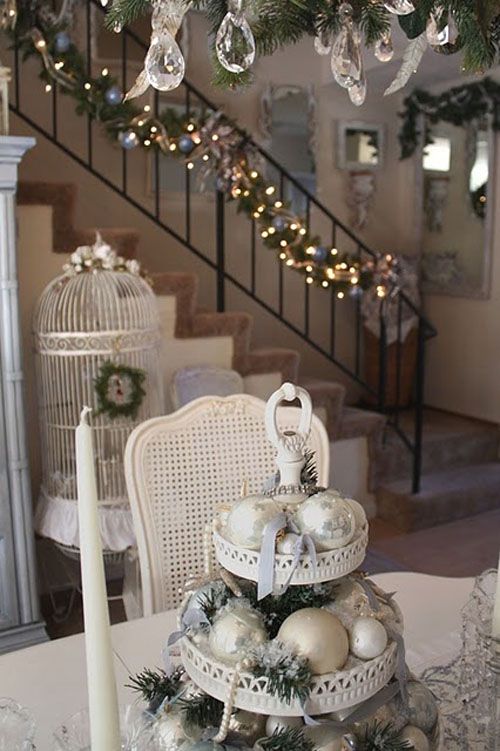 vintage-white-christmas-decorating-ideas