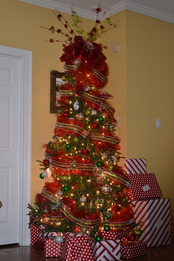 whimsical-christmas-tree-idea