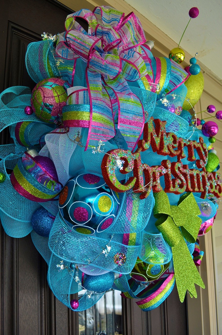whimsical-christmas-wreath-design-idea