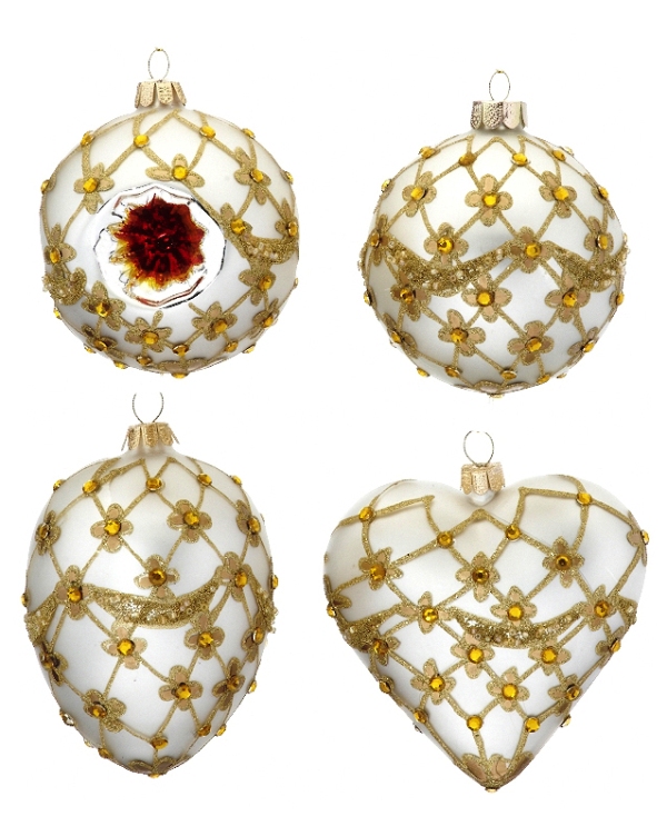 white-christmas-ornament-sets