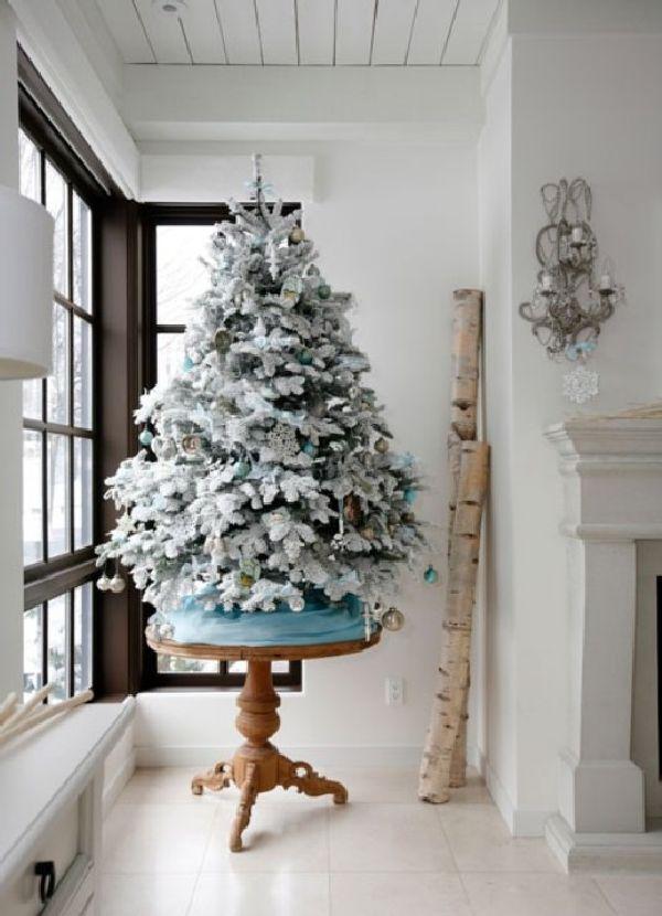 white-christmas-tree-decorations