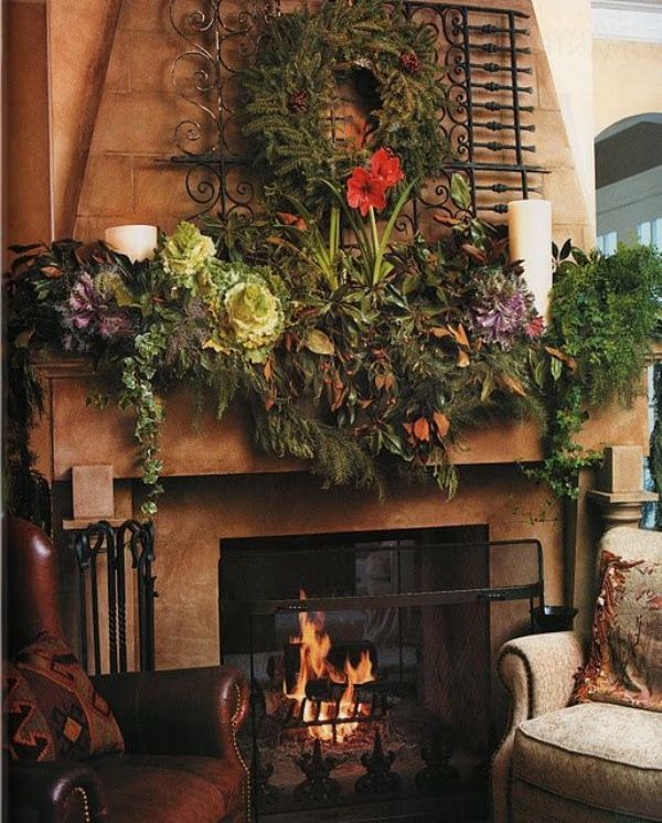 whole-bunch-of-christmas-mantels