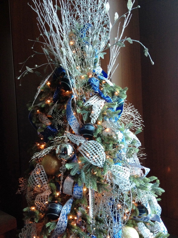 winter-wonderland-christmas-tree-decorations