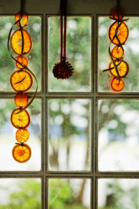 beautiful-christmas-window-decorations
