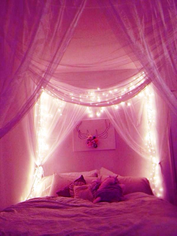 bed-canopy-with-lights