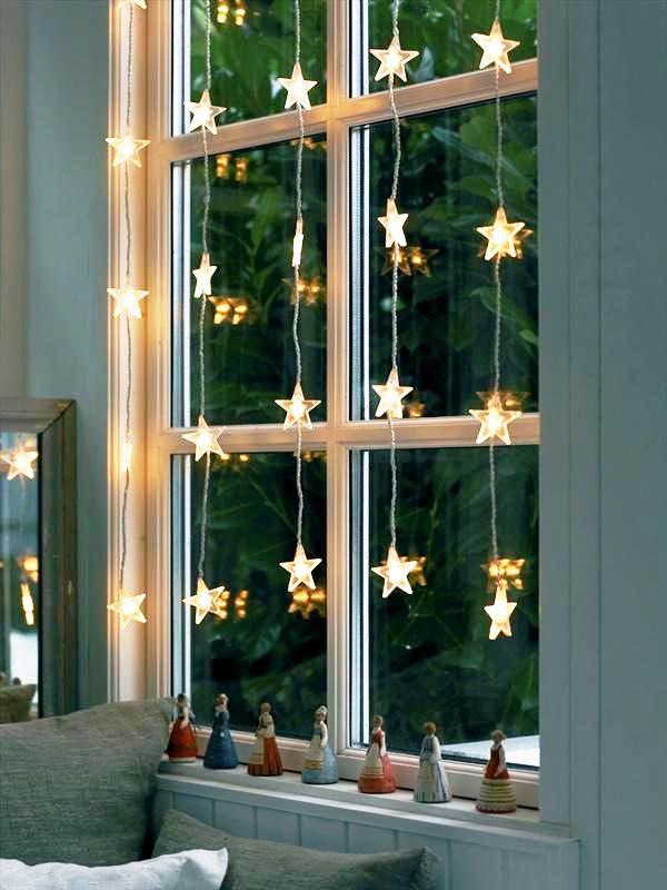 21 Easy Christmas Window Decorations Ideas  Decoration Love
