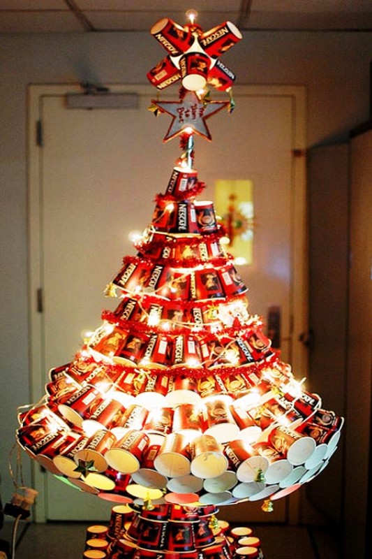 diy-paper-christmas-tree-with-light