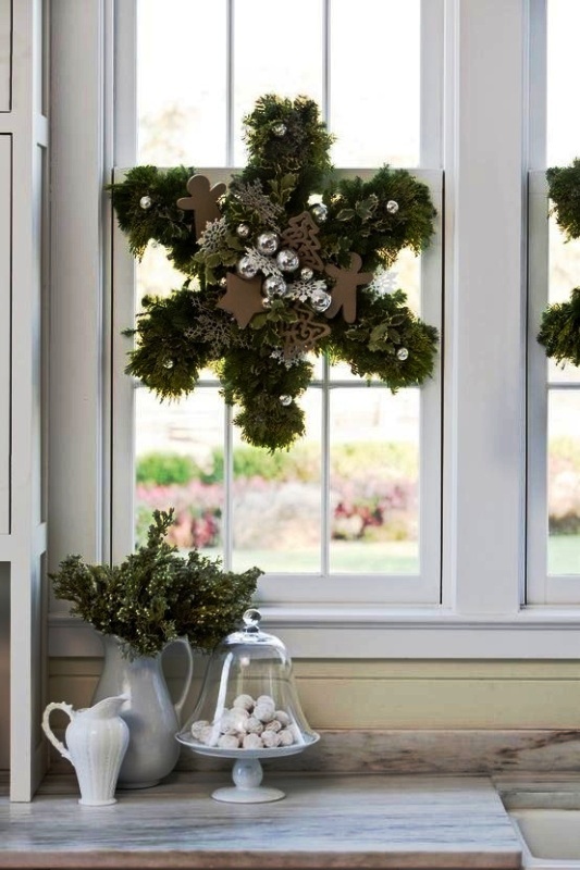 window-christmas-wreaths-decorating-idea