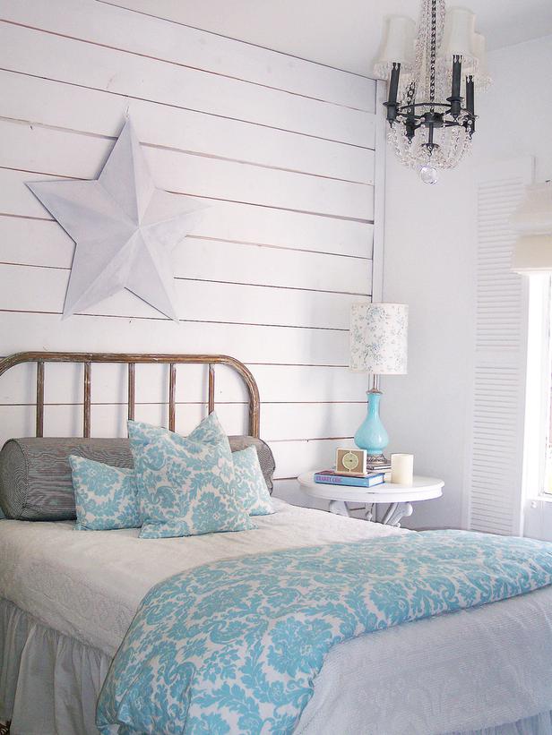 Beach Cottage Shabby Chic Bedroom