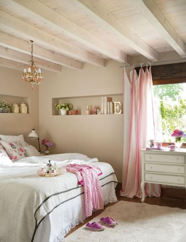 Beautiful Shabby-Chic Style Bedroom Design