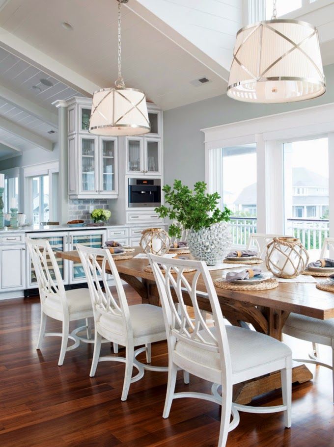 Coastal Beach Style Dining Room Design