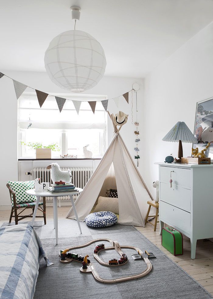 Stunning Contemporary Kids Room Design