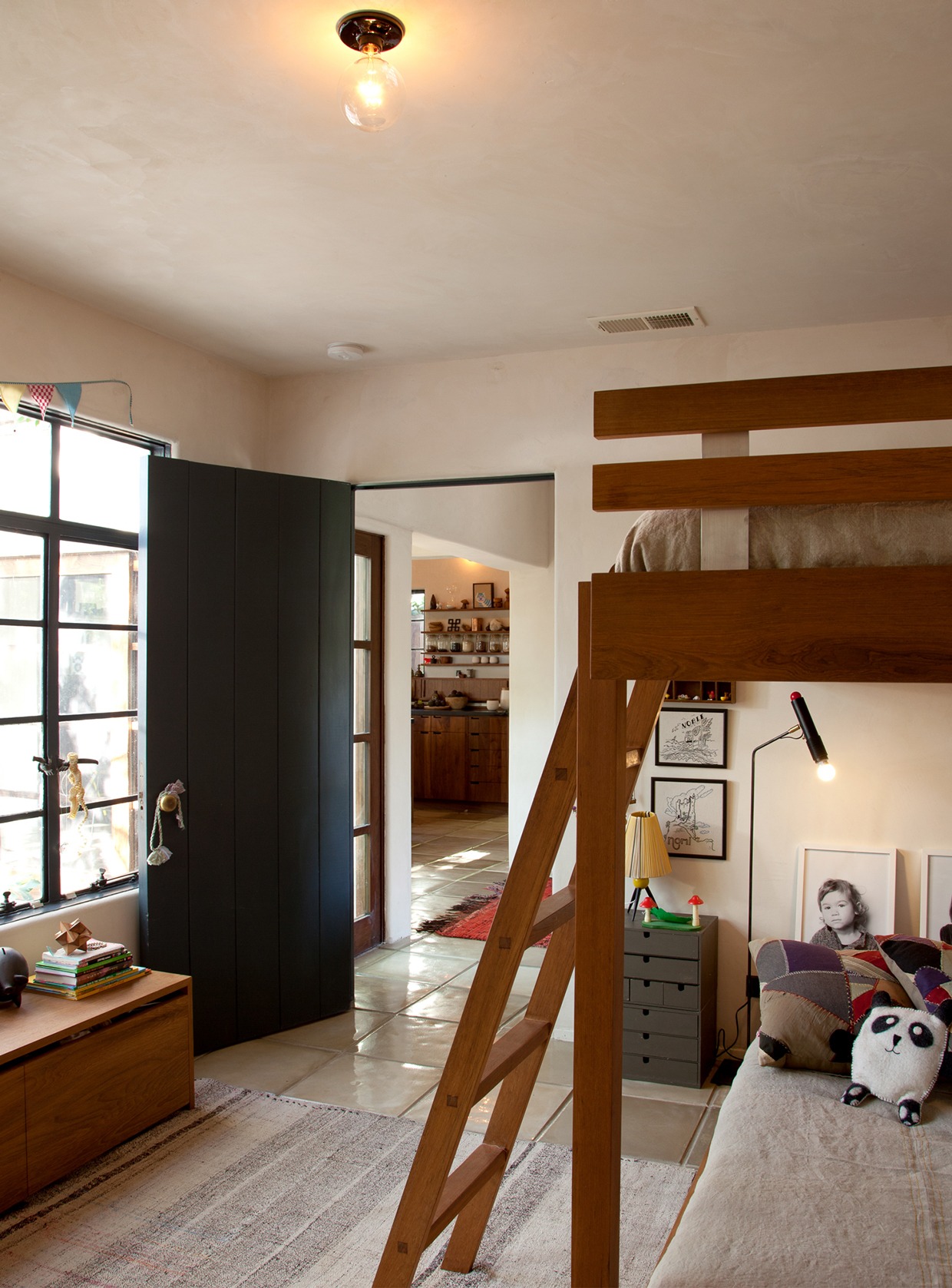 Sunny and Stunning Farmhouse Kids Room Design