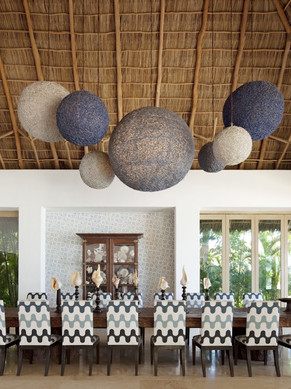 Tropical Dining Room Design for Beach House