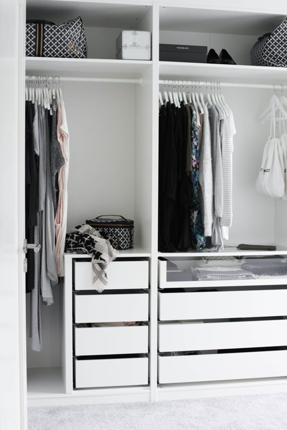 White Scandinavian Closet Design