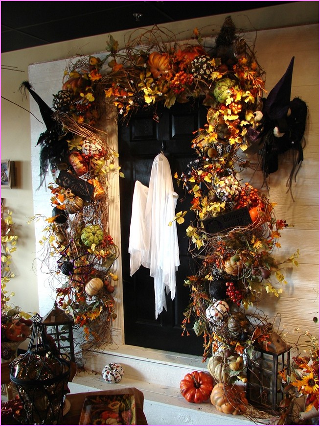 DIY Front Door Halloween Decorations