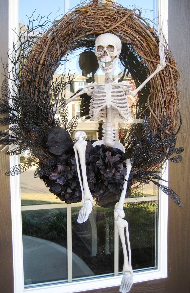 Grapevine and Skeleton Halloween Decorations