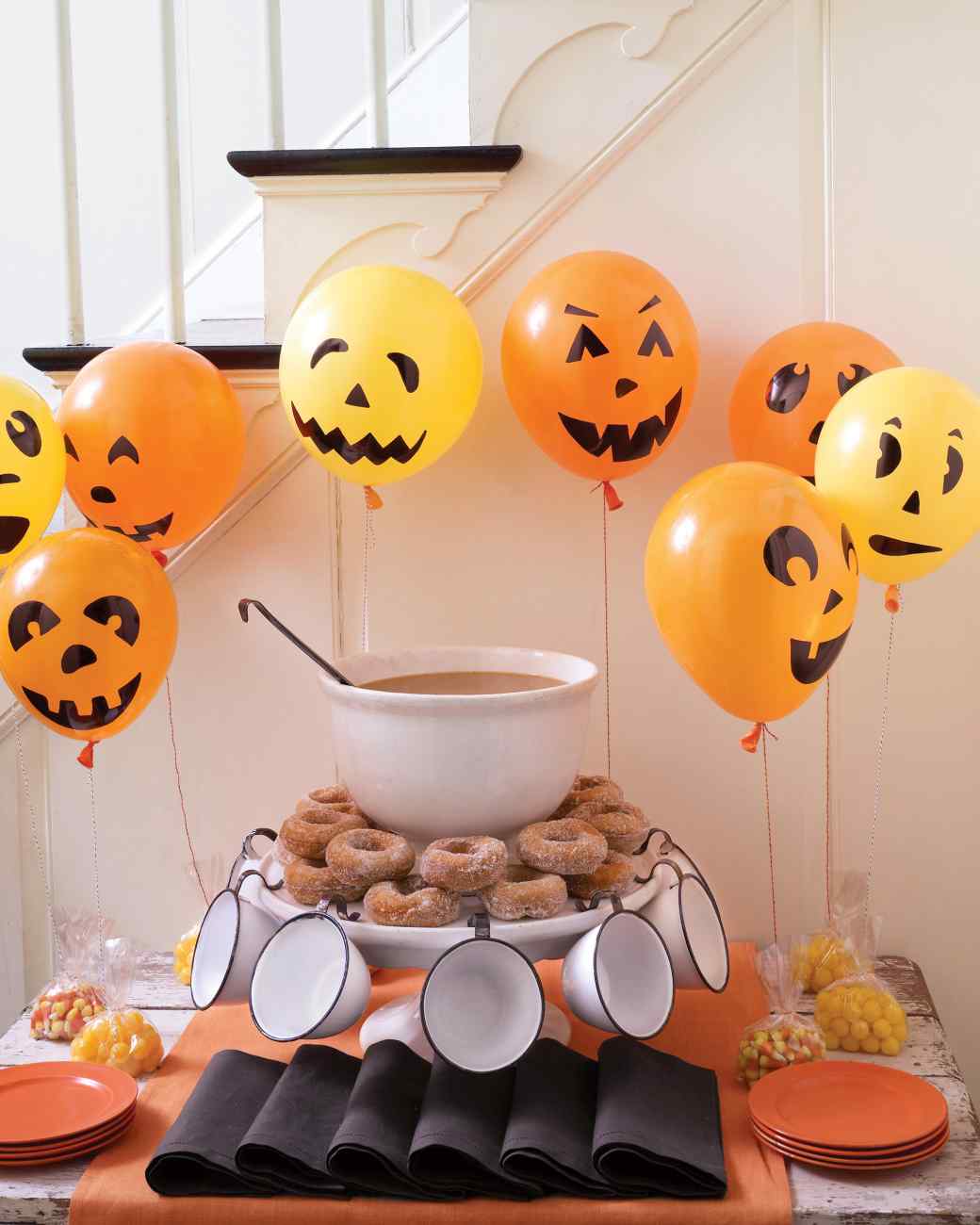 25 Halloween Decorations to Make at Home - Decoration Love