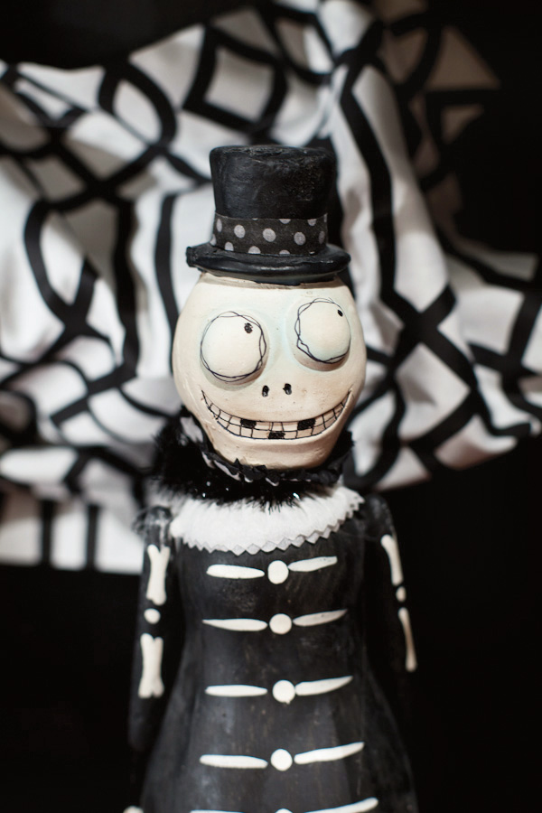 Spooky Handmade Halloween Decorations Ideas