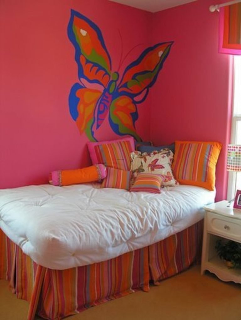 15 Marvelous Coral Bedroom Design Ideas - Decoration Love