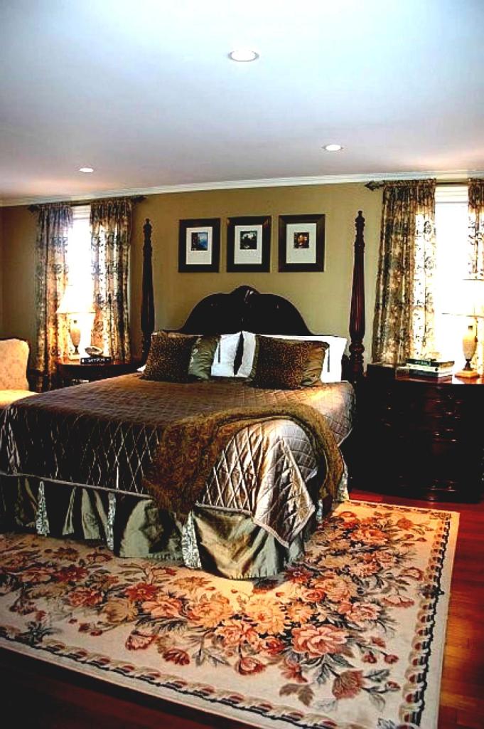 golden master bedroom design ideas