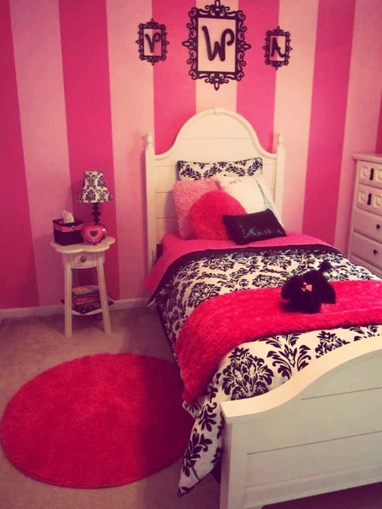 35 Gorgeous Girly Bedroom Design Ideas – Decoration Love