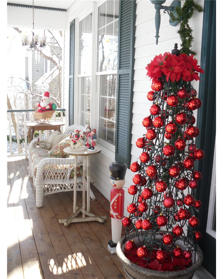 Awesome Front Porch Christmas Decorating Ideas