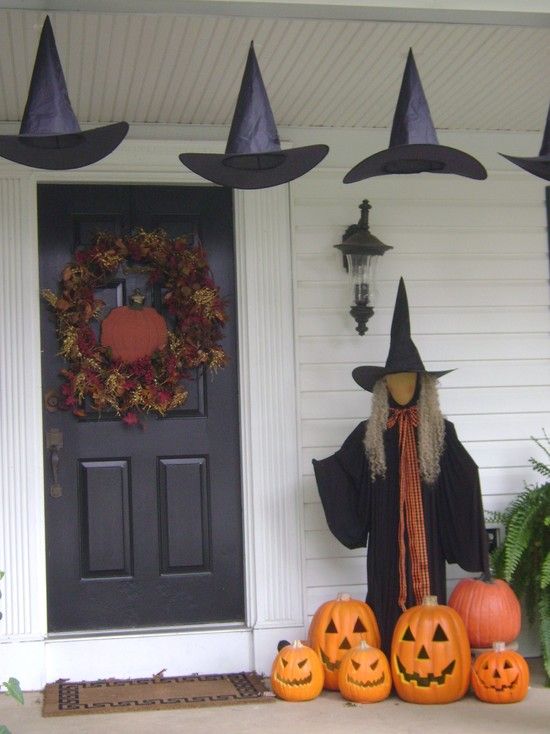 Decorating Ideas for Halloween Witches Hats