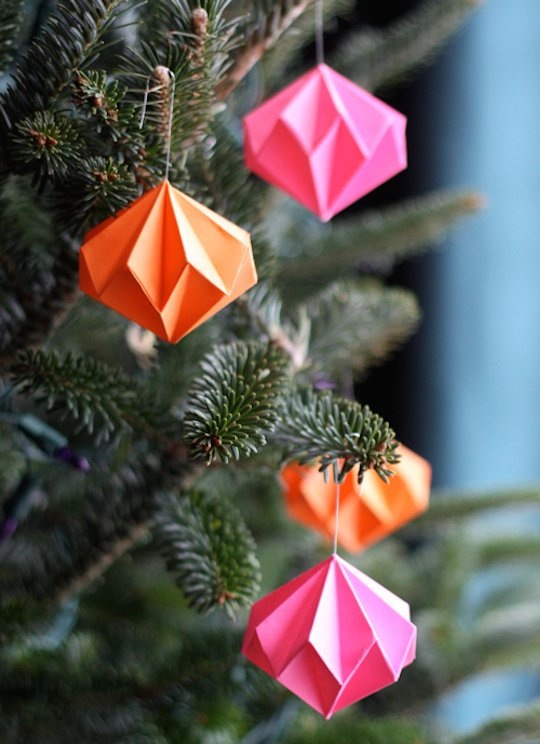 Easy Origami Christmas Ornaments