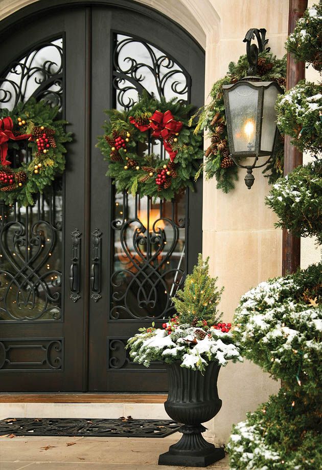 Great Front Door Christmas Decorating Ideas