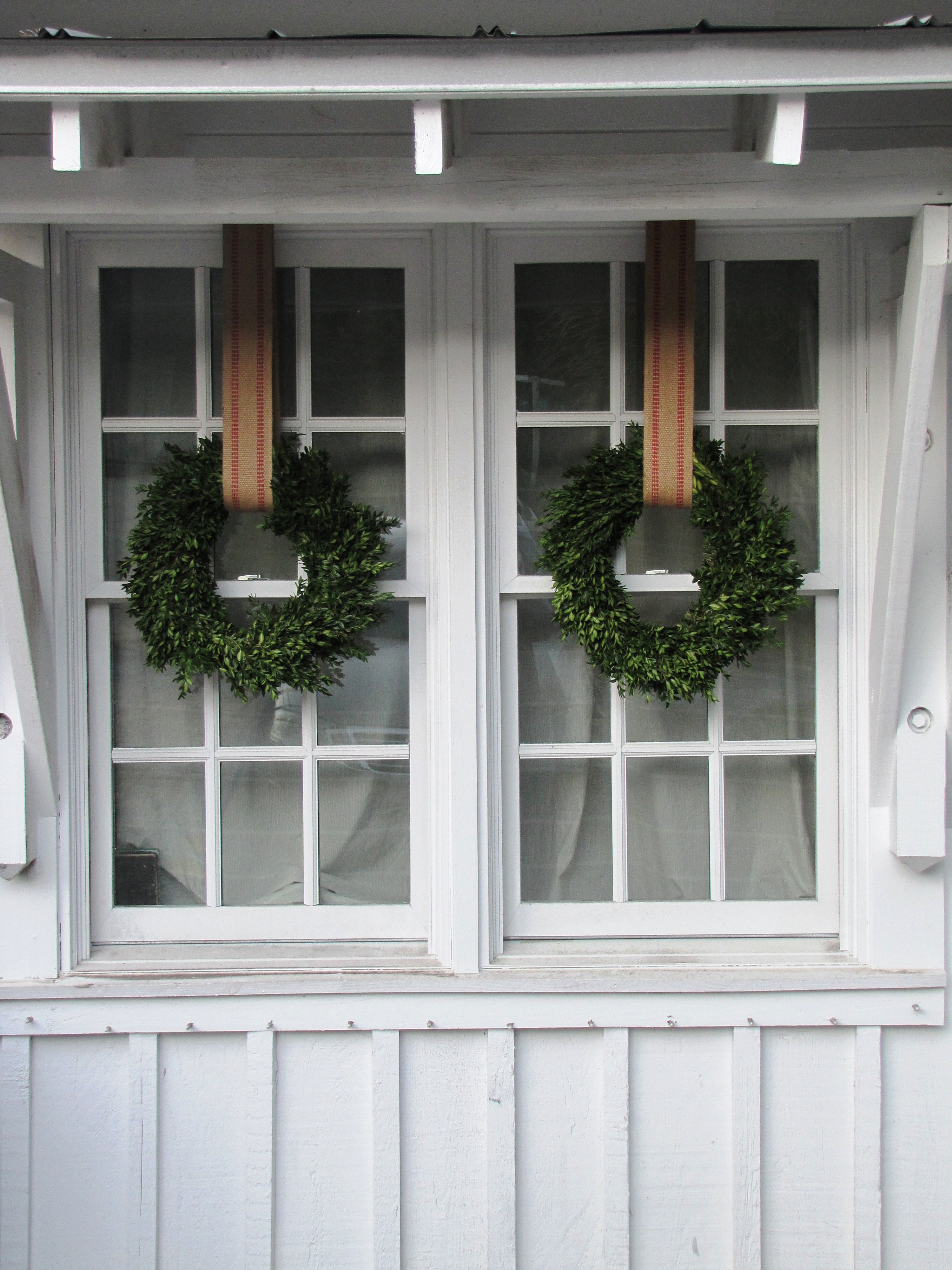 Hanging Wreaths On Windows for Christmas