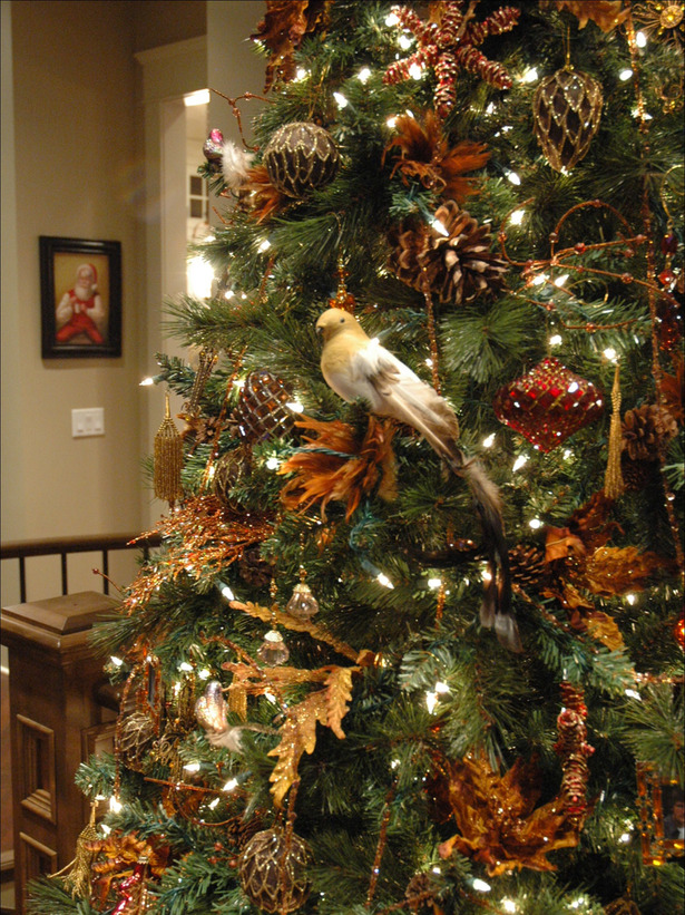 Natural Christmas Tree Decorating Ideas