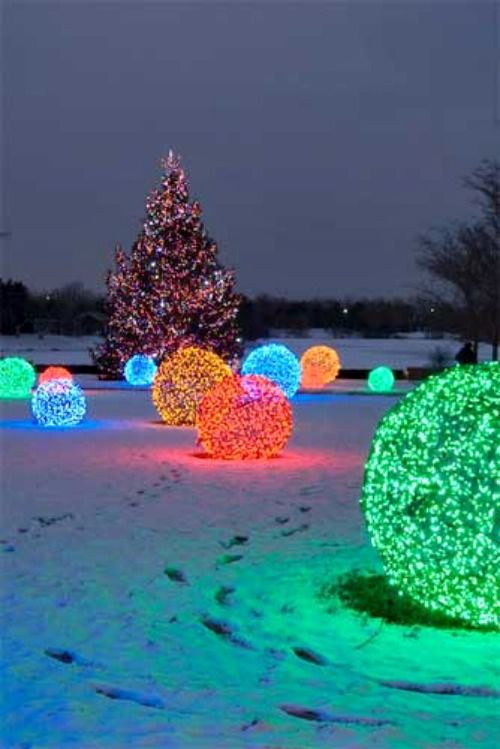 Outdoor Christmas Light Balls