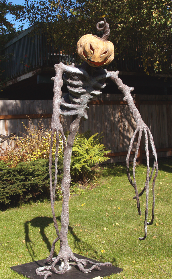 Scary Outdoor Halloween Decorations - Decoration Love
