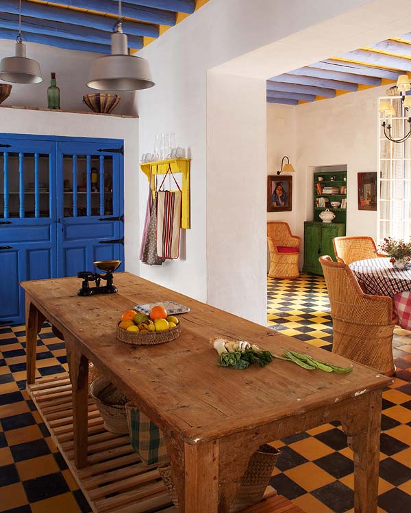 Spanish Style Interior Design Kitchen