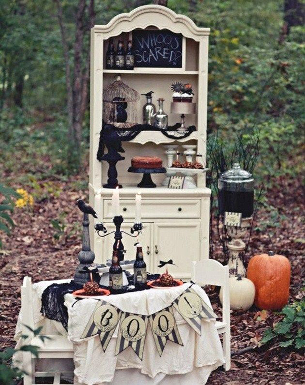 Vintage Halloween Party Outdoor Ideas
