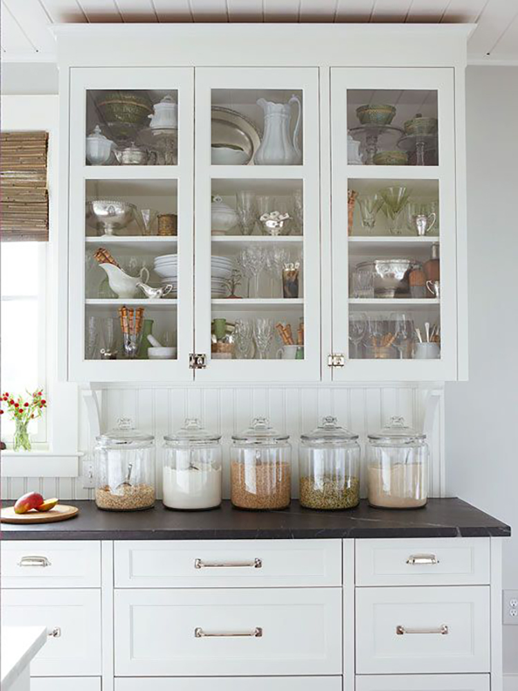 White Glass Curio Cabinets with Doors