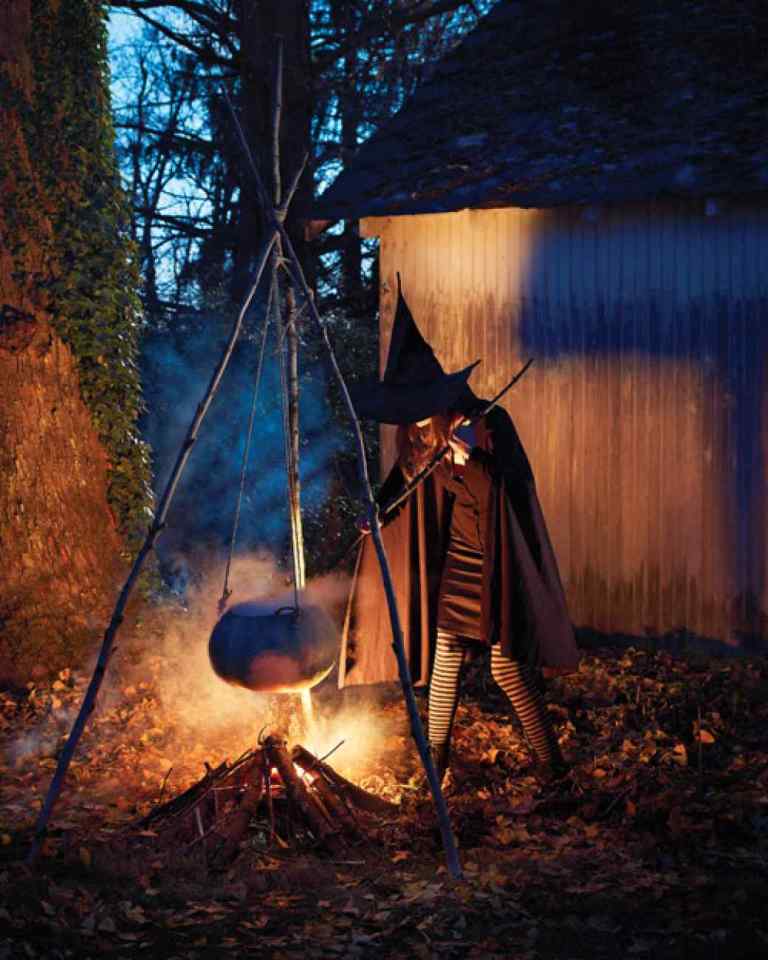 Witches Cauldron Halloween Decoration