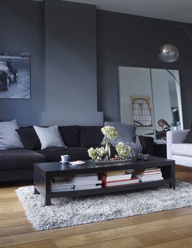 black-and-grey-modern-living-room