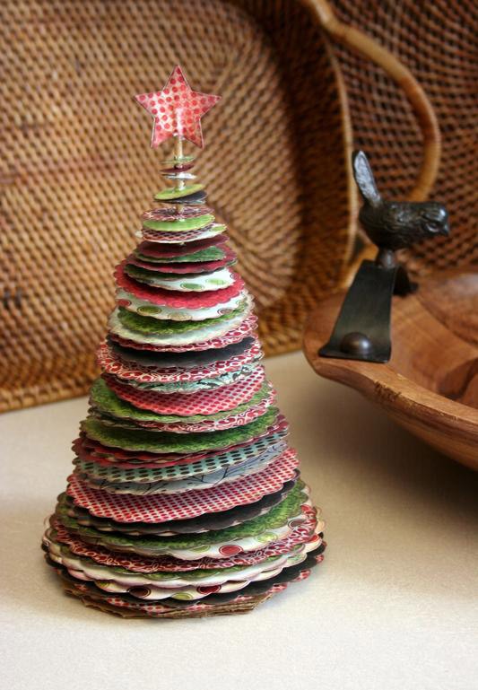 christmas-tree-from-paper