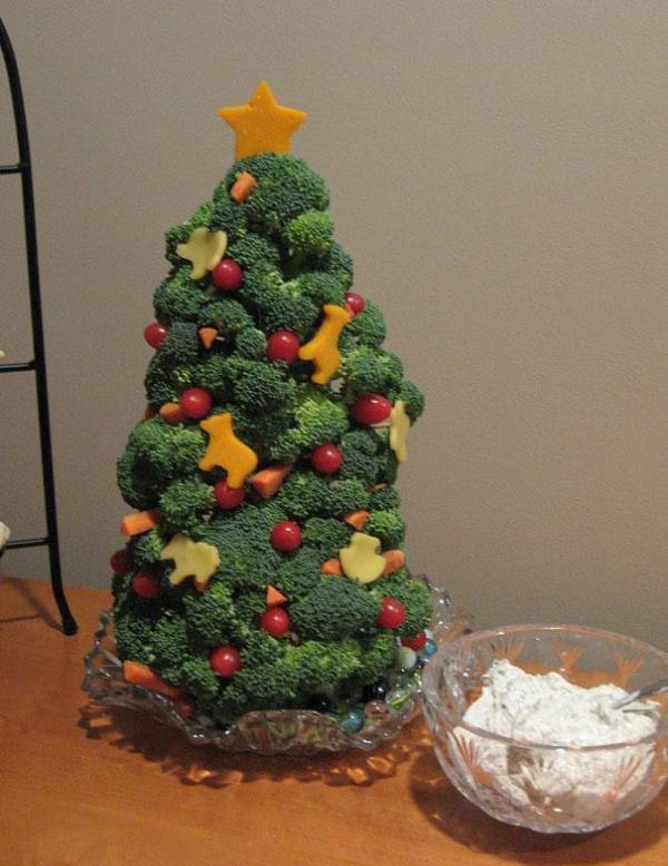 christmas-tree-veggie-tray
