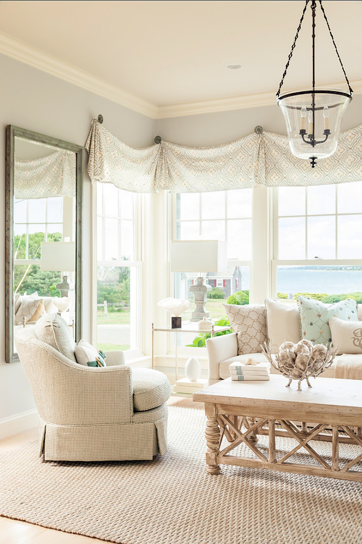 custom-window-treatments-living-room
