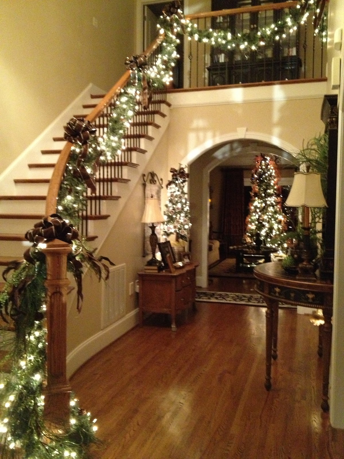 Decorated Christmas Garland with Lights