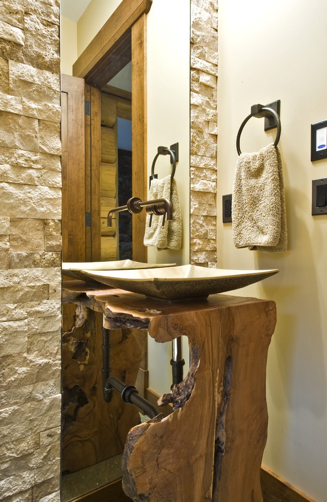 rustic-bathroom-with-pedestal-sink