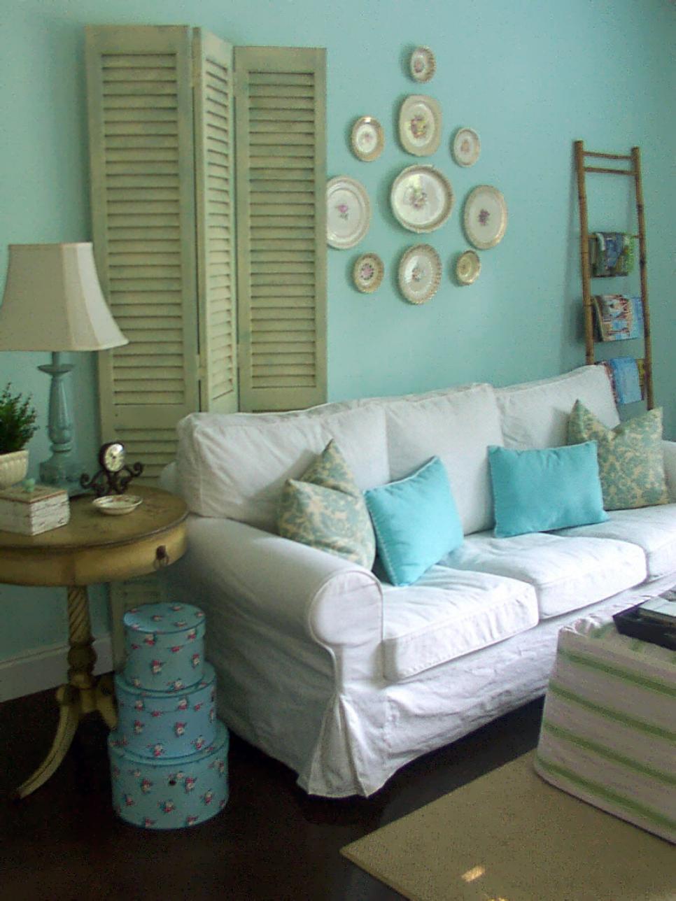 shabby-chic-blue-living-room-design