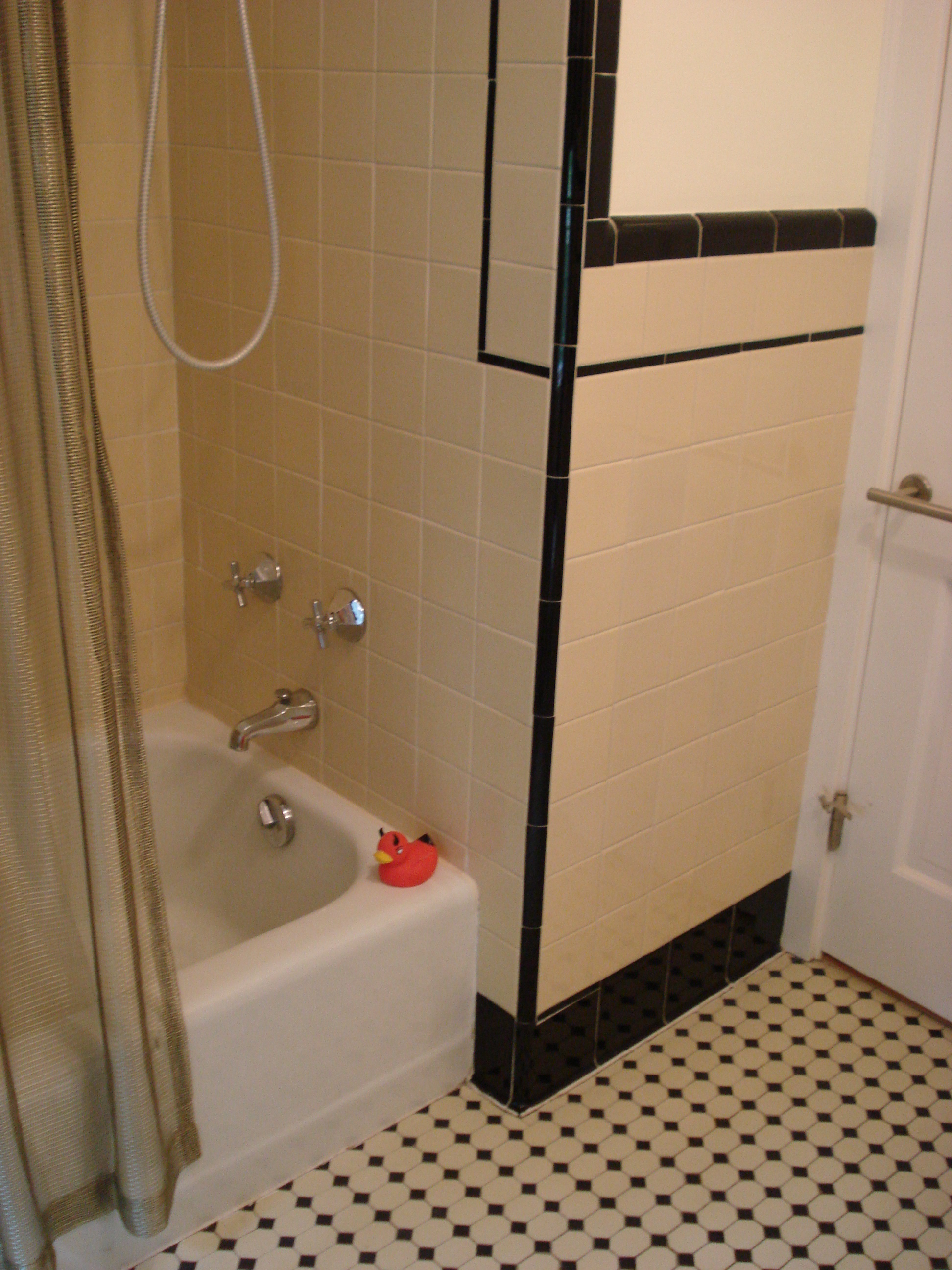 vintage-bathroom-tile-design