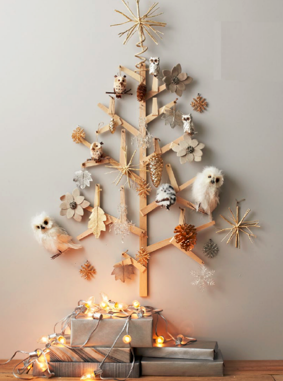 Wooden Wall Christmas Tree
