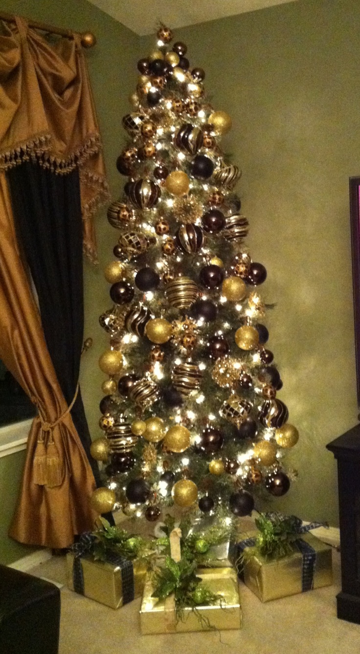 brown-and-gold-christmas-tree-fine-decorations-design