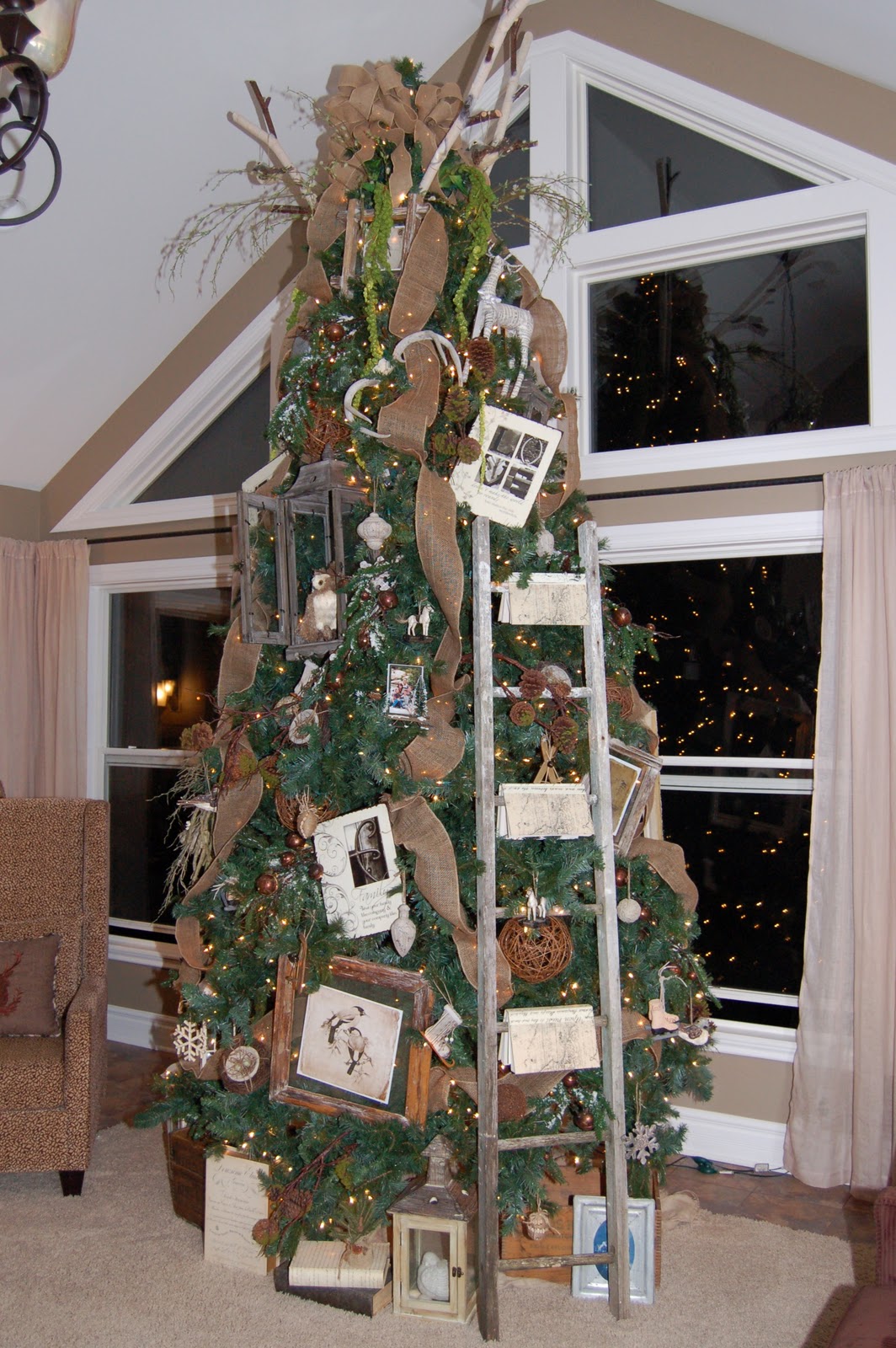 burlap-christmas-tree-decorations-2016